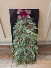 Load image into Gallery viewer, Make &amp; Take - O' Christmas Tree, Saturday, December 5, 2-4pm
