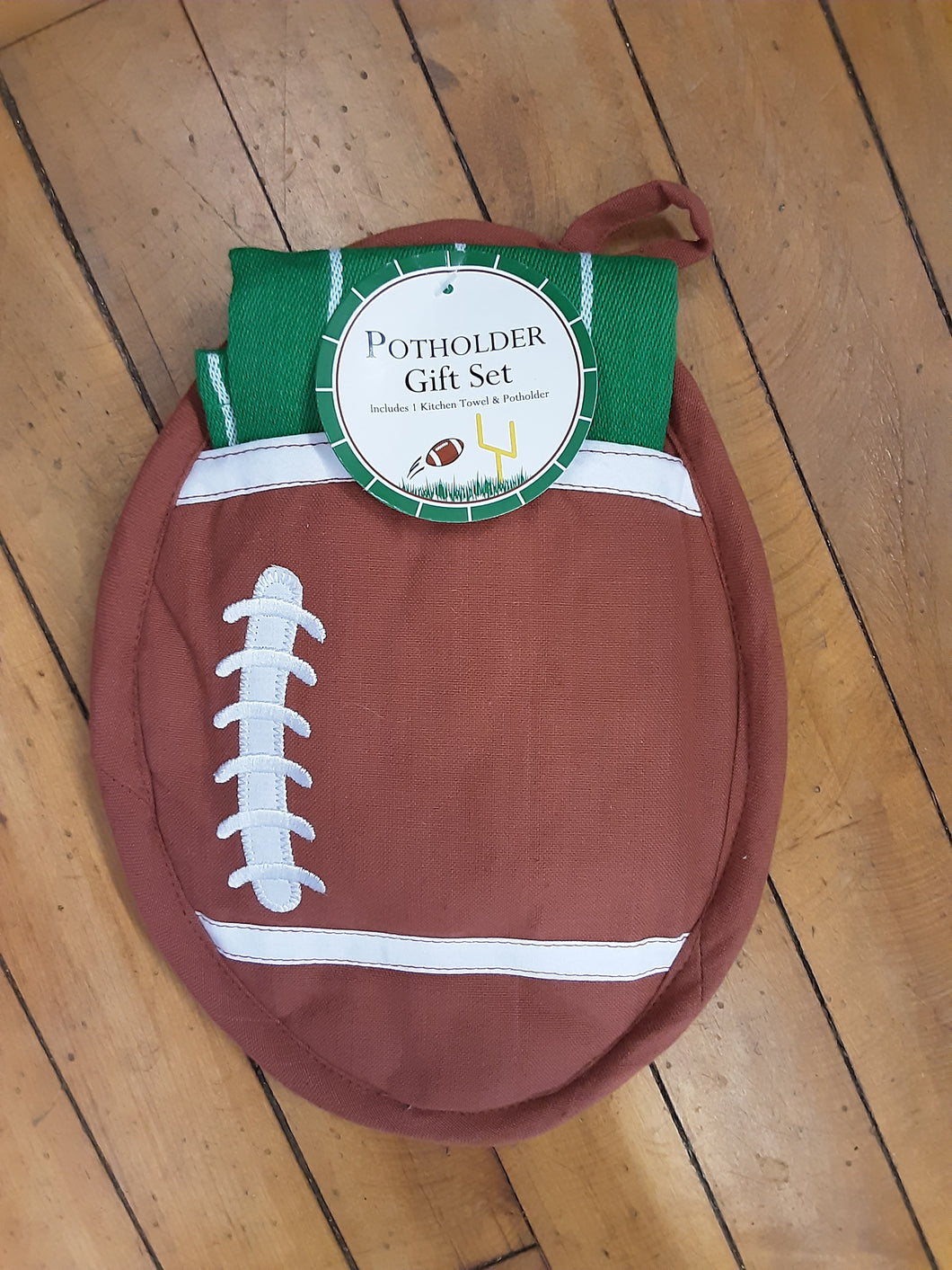 End Zone Pot Holder & Towel