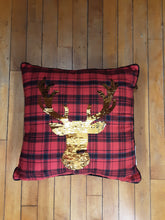 Load image into Gallery viewer, Christmas Throw Pillows
