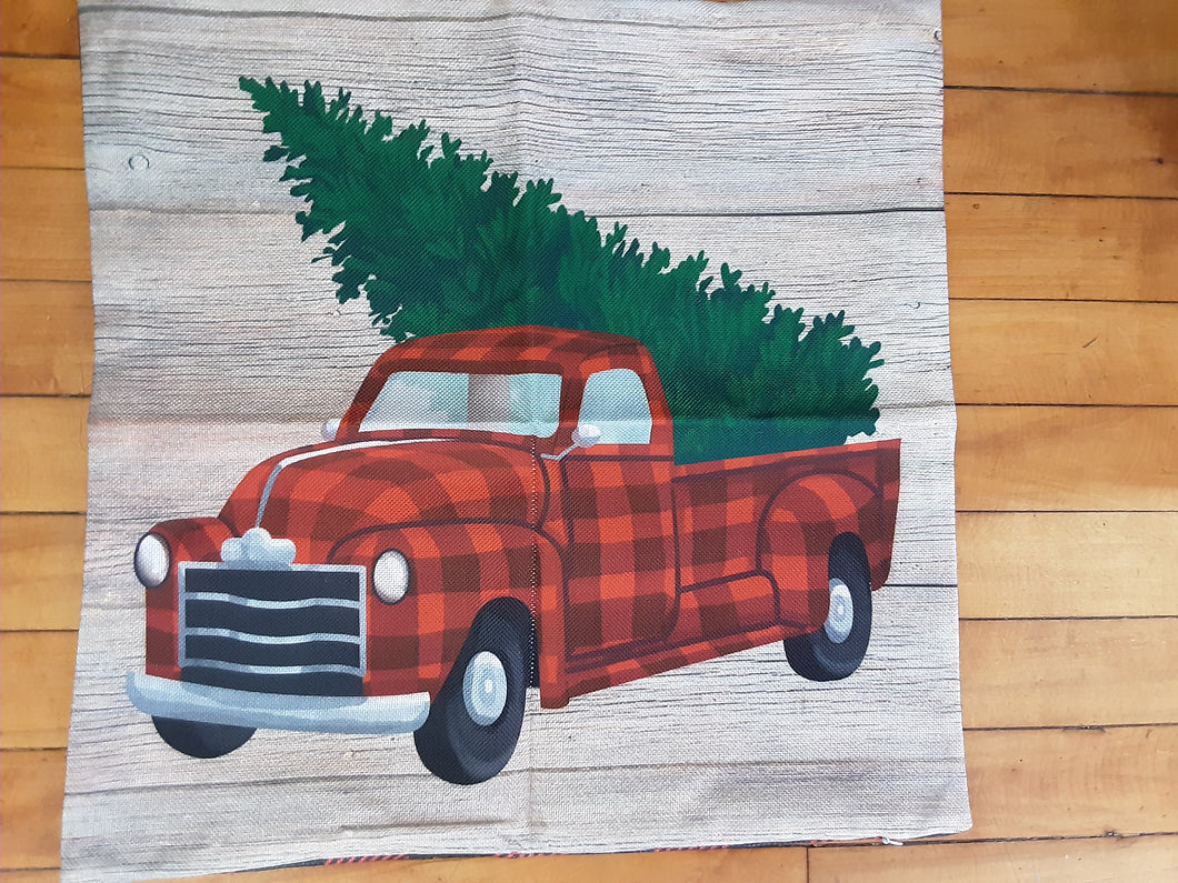Buffalo Plaid Truck Outdoor Cover w/ Insert