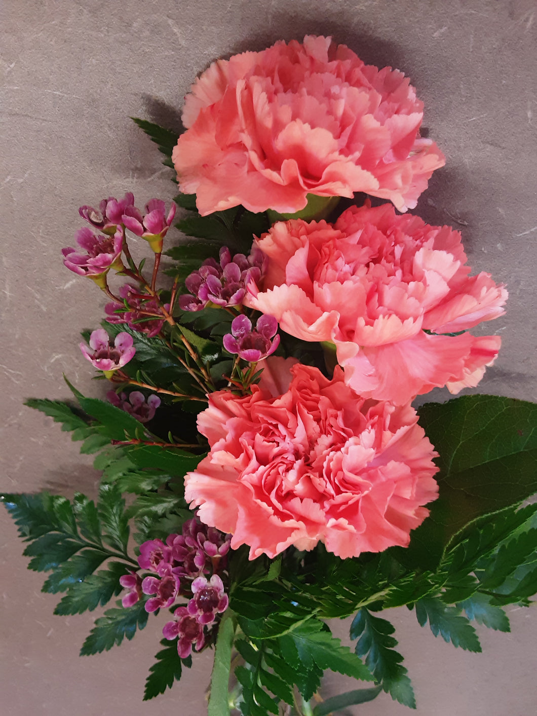 Three Carnation Wrap